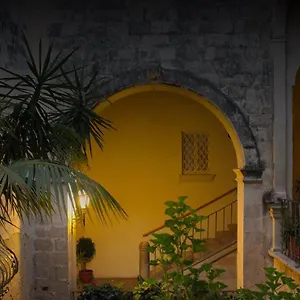 Palazzo Sambiasi *** Lecce